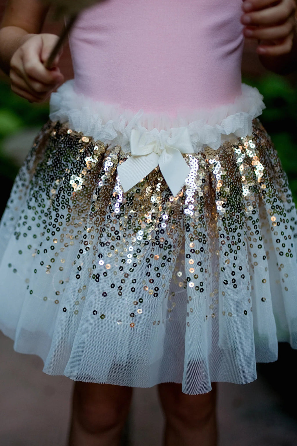 Ensemble jupe+ailes+baguette à paillettes dorées GREAT PRETENDERS