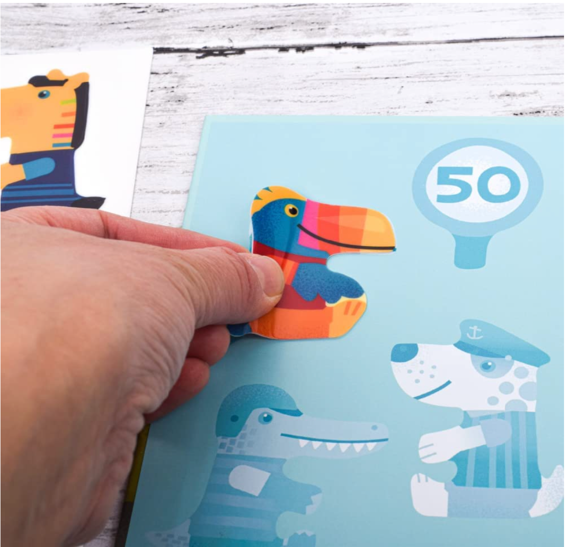 Créer avec des stickers Les voitures DJECO